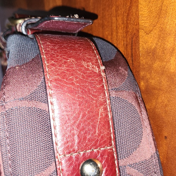 COACH Handbag - Picture 4 of 14